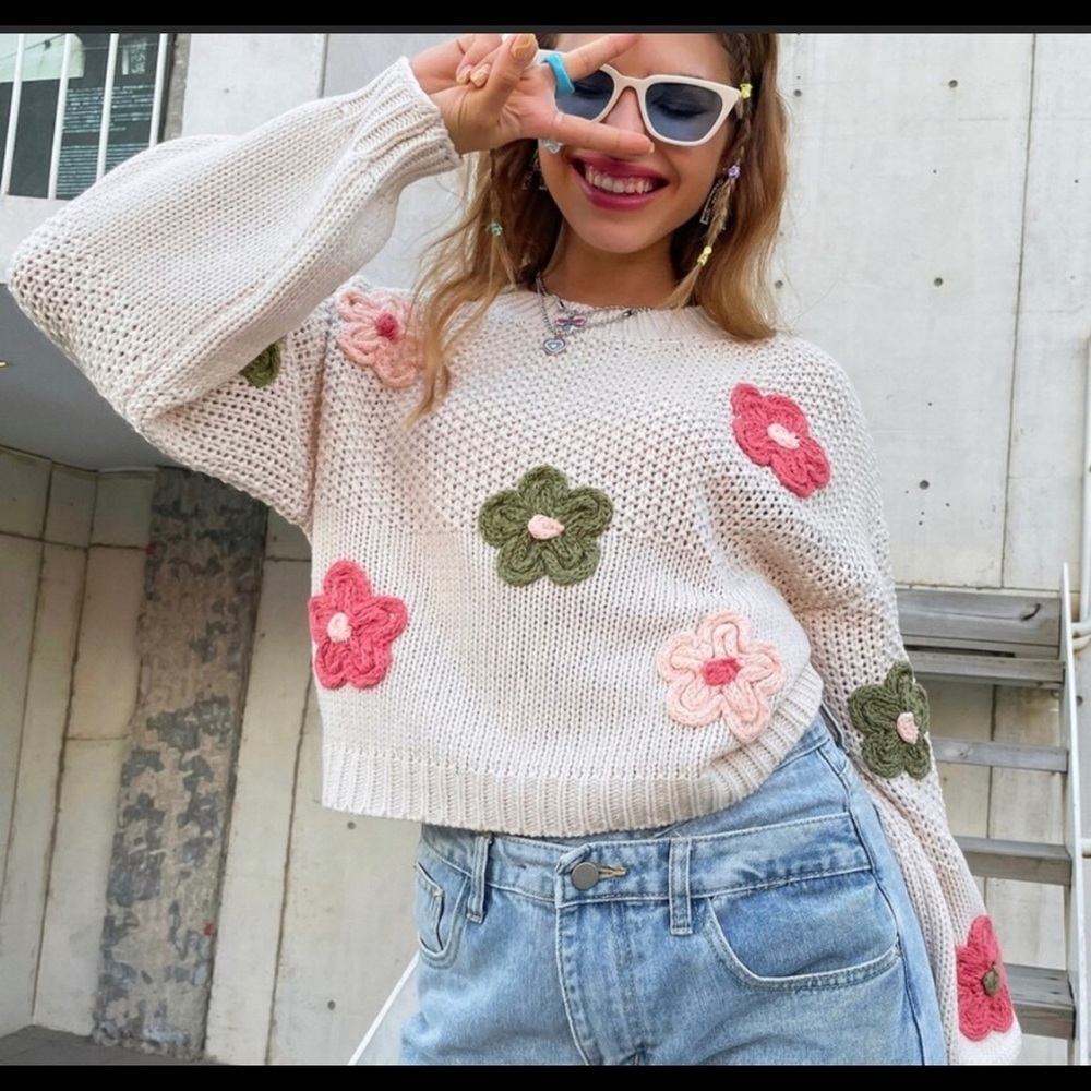 CLEARANCE—Floral Crochet Chunky Knit Sweater